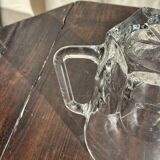 Large glass water jug with handle, hexagonal base, H15 D20.