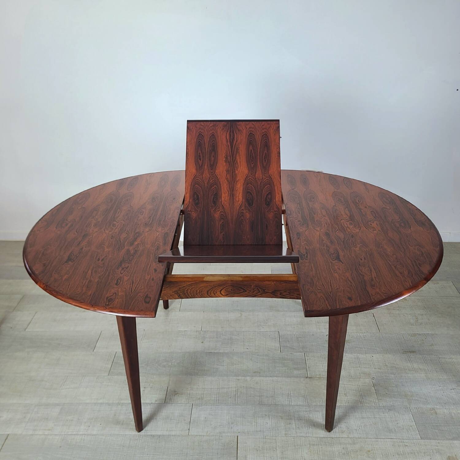 Table à manger danoise en palissandre de Rio vintage 1960 design scand