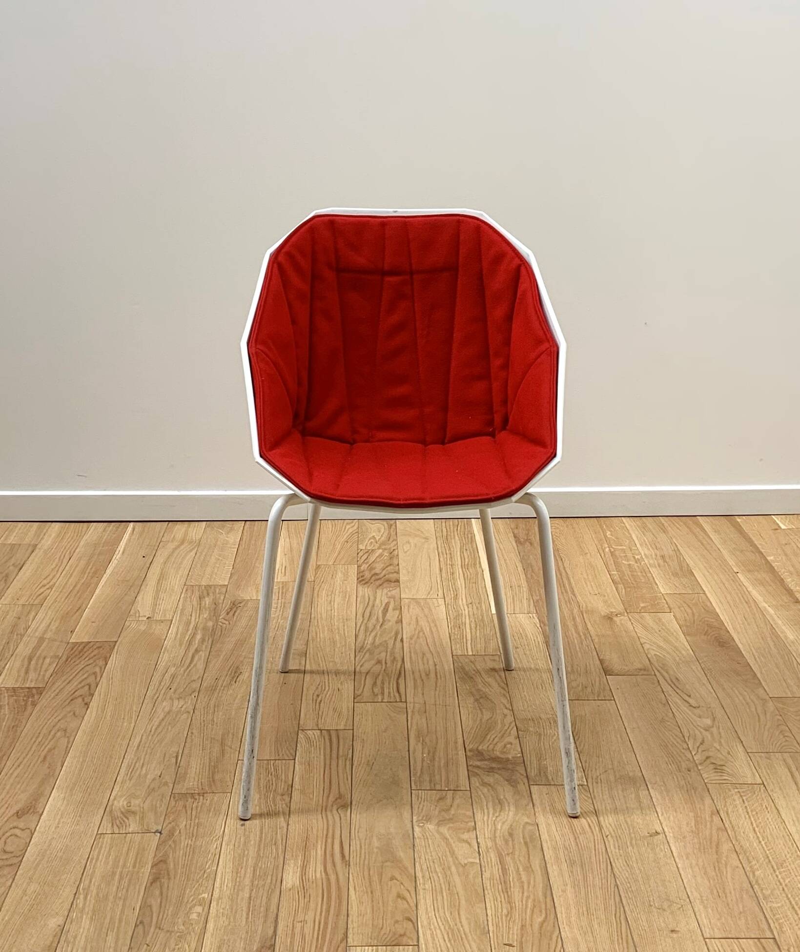 Rocher Chair, Andrew Chmir, Ligne Roset