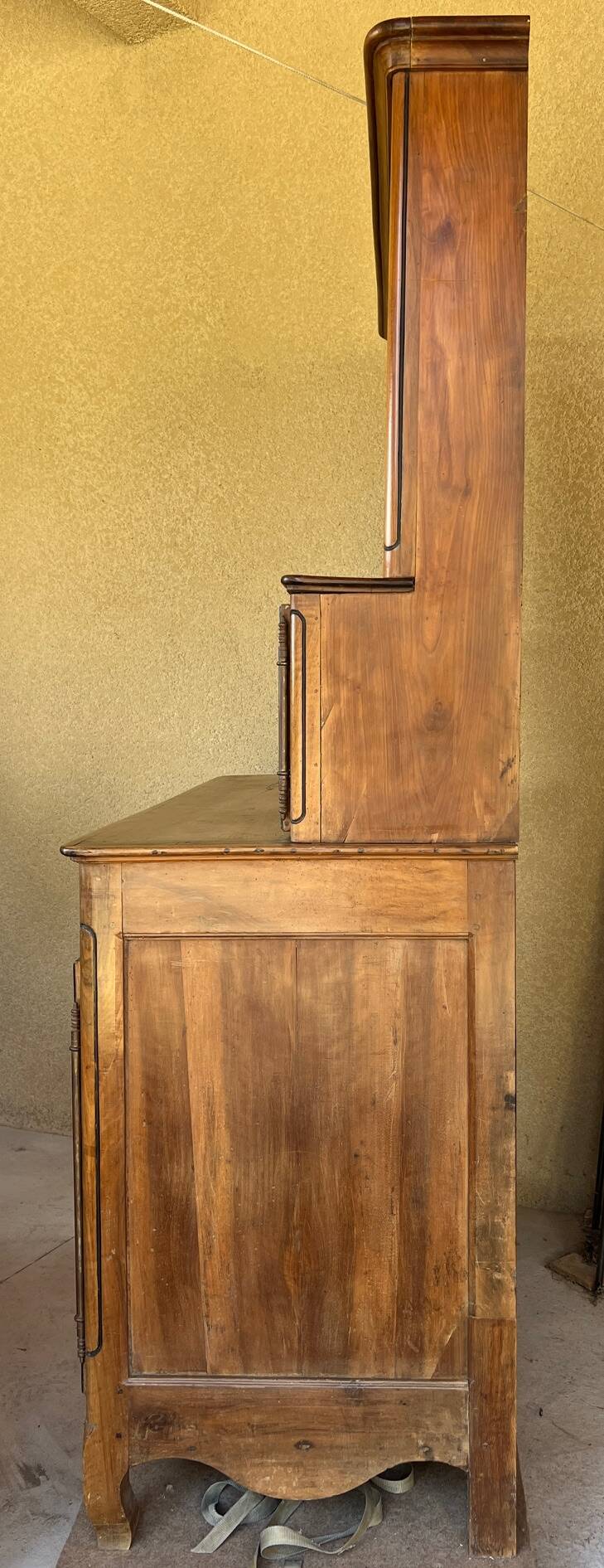 19th century Dauphinois sideboard in cherry wood, 2-part sideboard