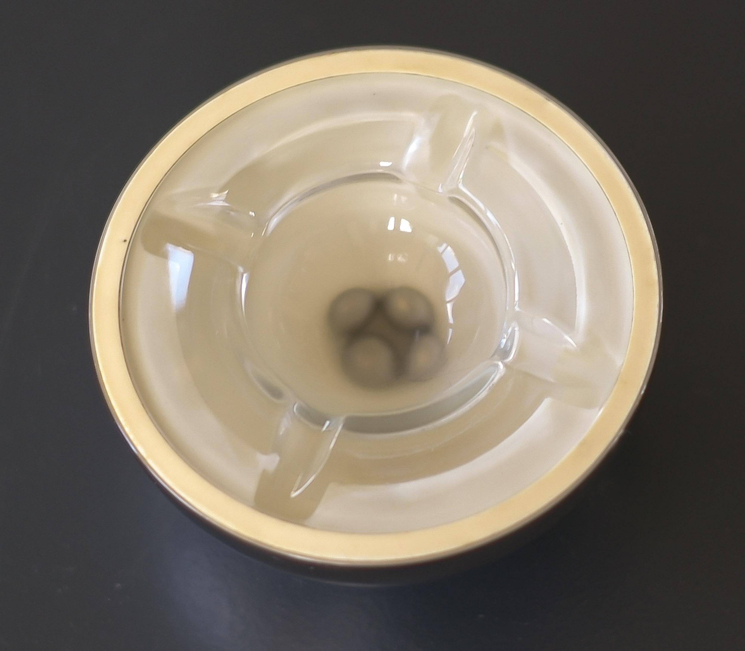 Rare kinetic ashtray by Yonel Lebovici, France, 1970s.