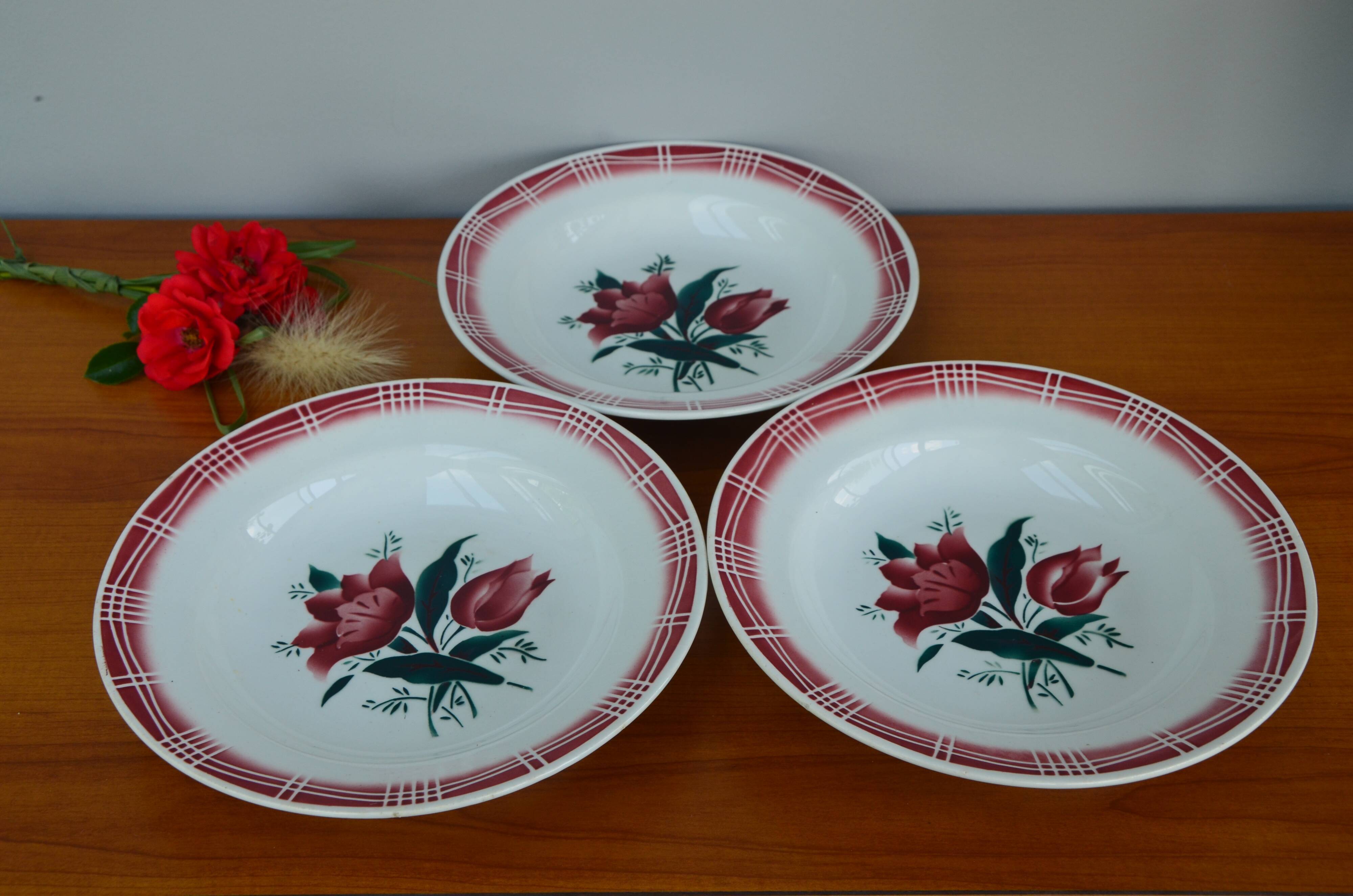 Set of 3 Saint Amandinoise soup plates