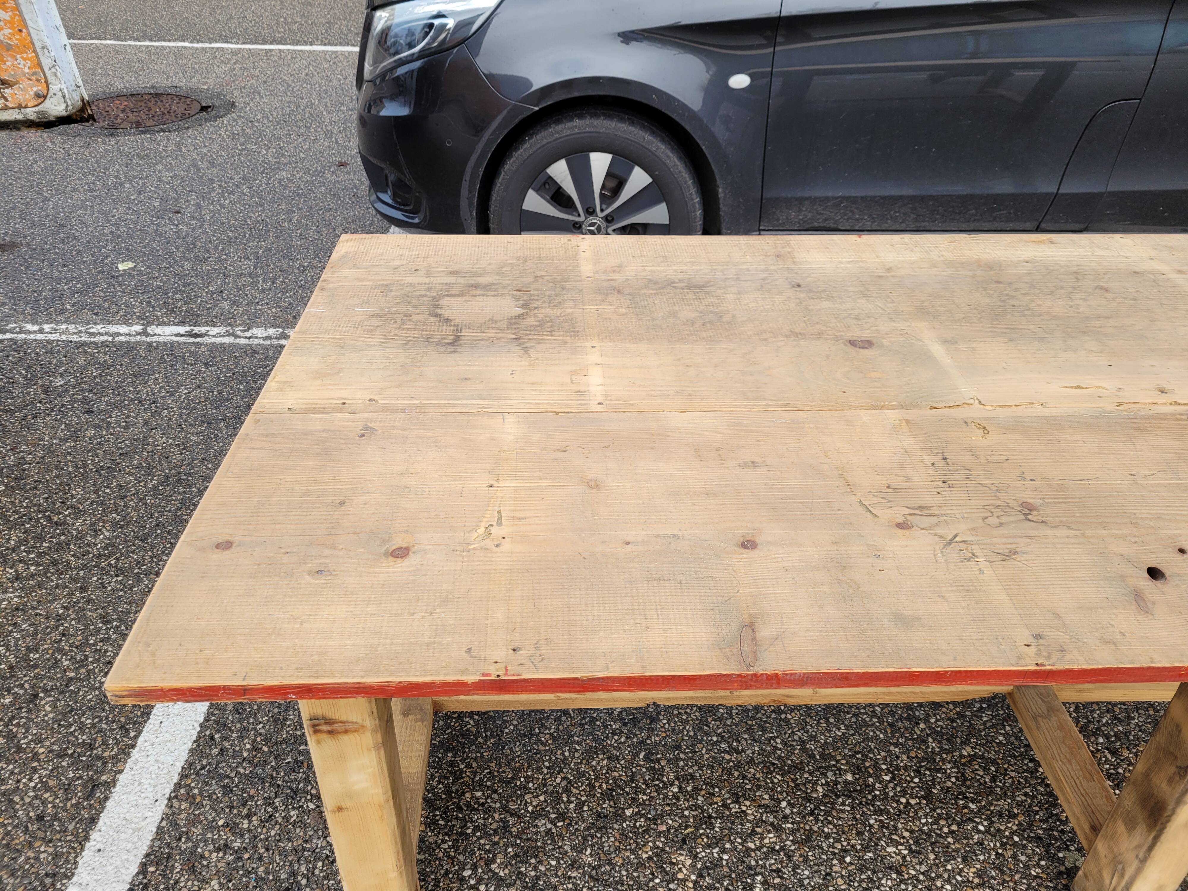 Large table of trade, factory, fir, draper table
