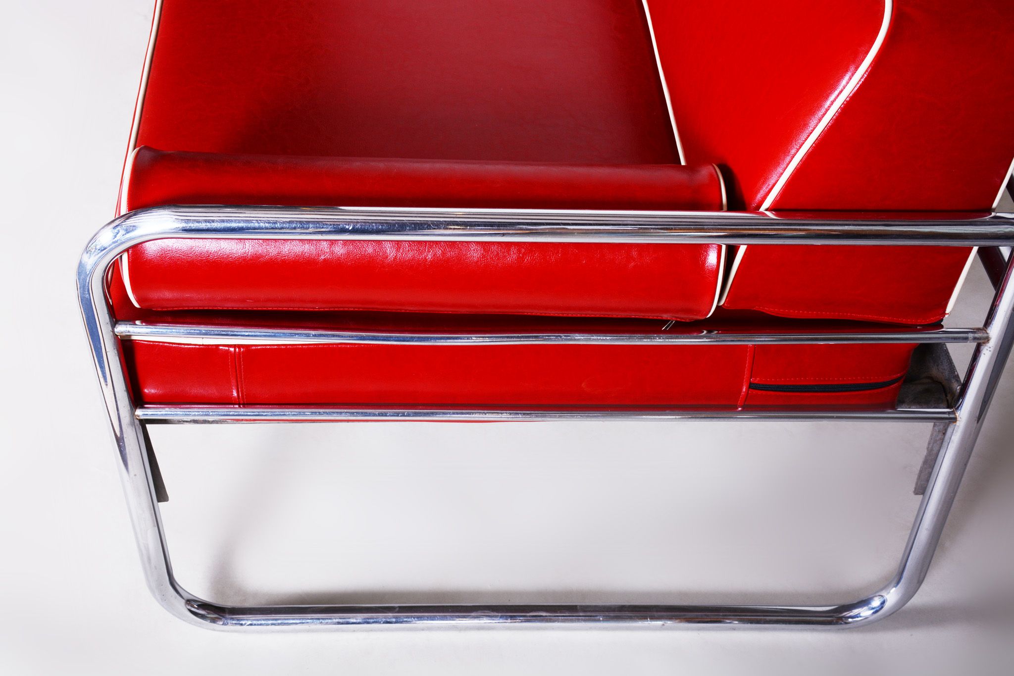 Red leather sofa by Hynekk Gottwald 1930