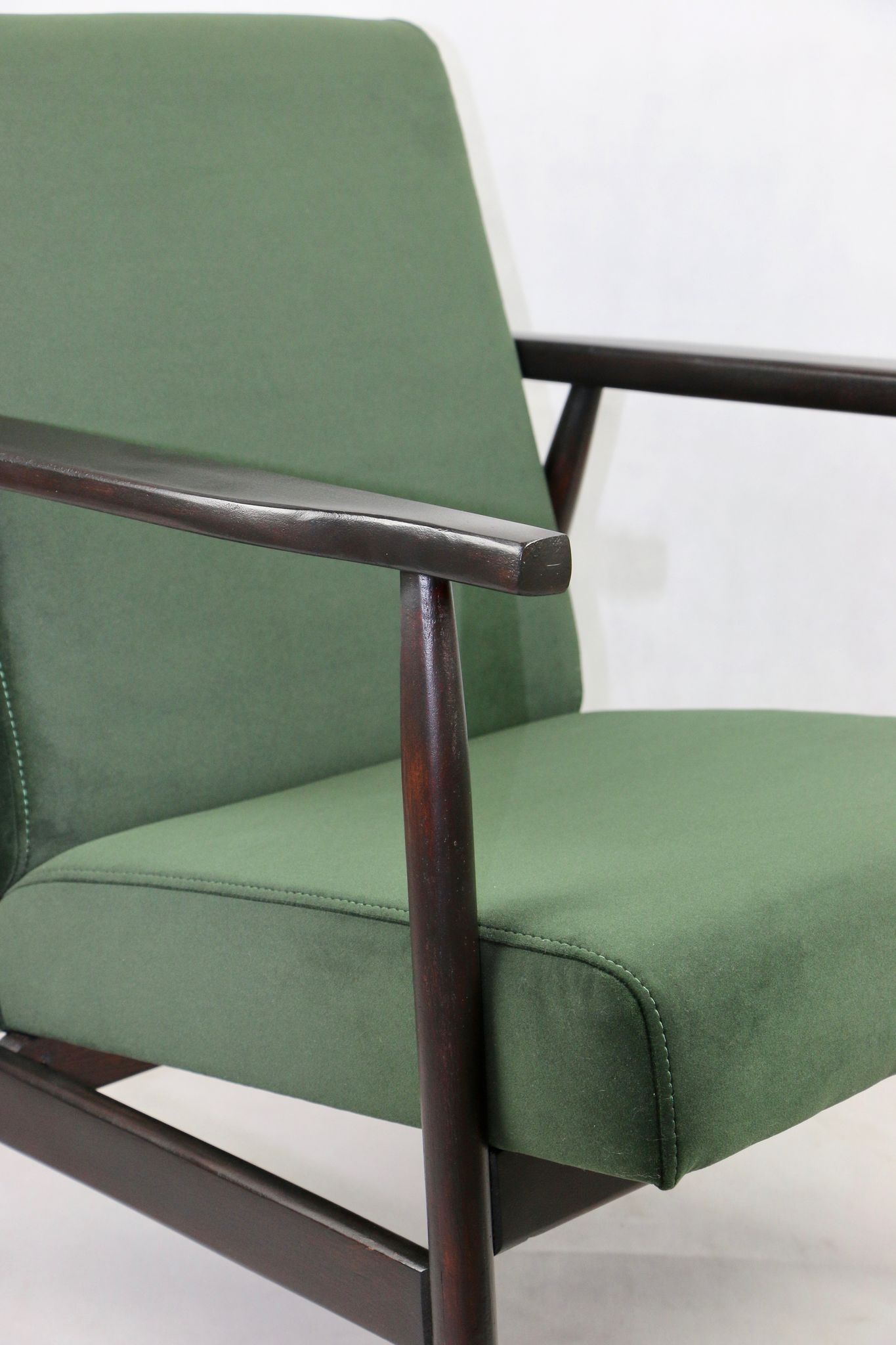 Vintage green olive easy chair, 1970s - dark wood