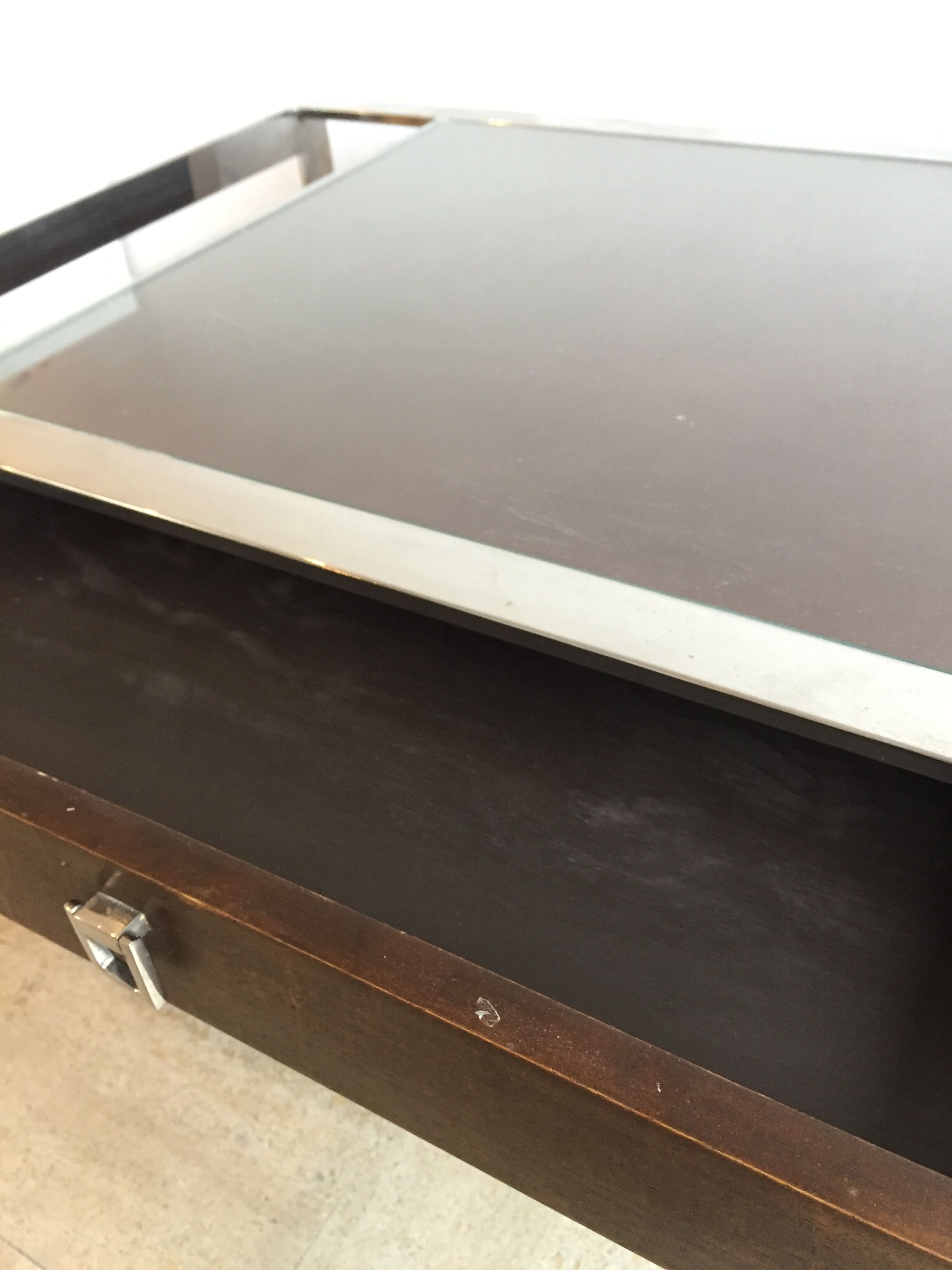 Art deco coffee table in glass and chrome