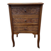 Commode chiffonnier en bois sculpté
