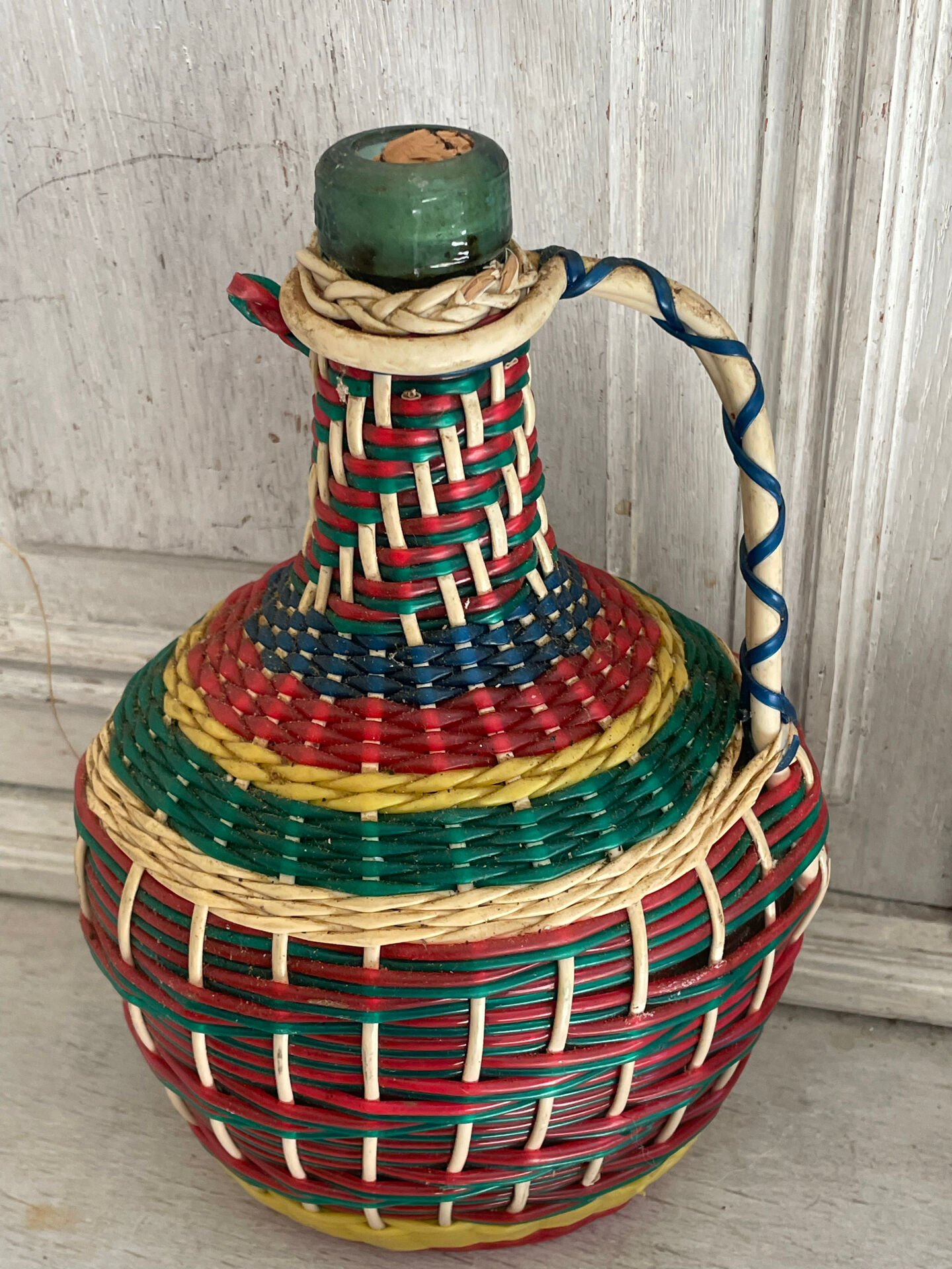 Vintage Viresa scoubidou bottle