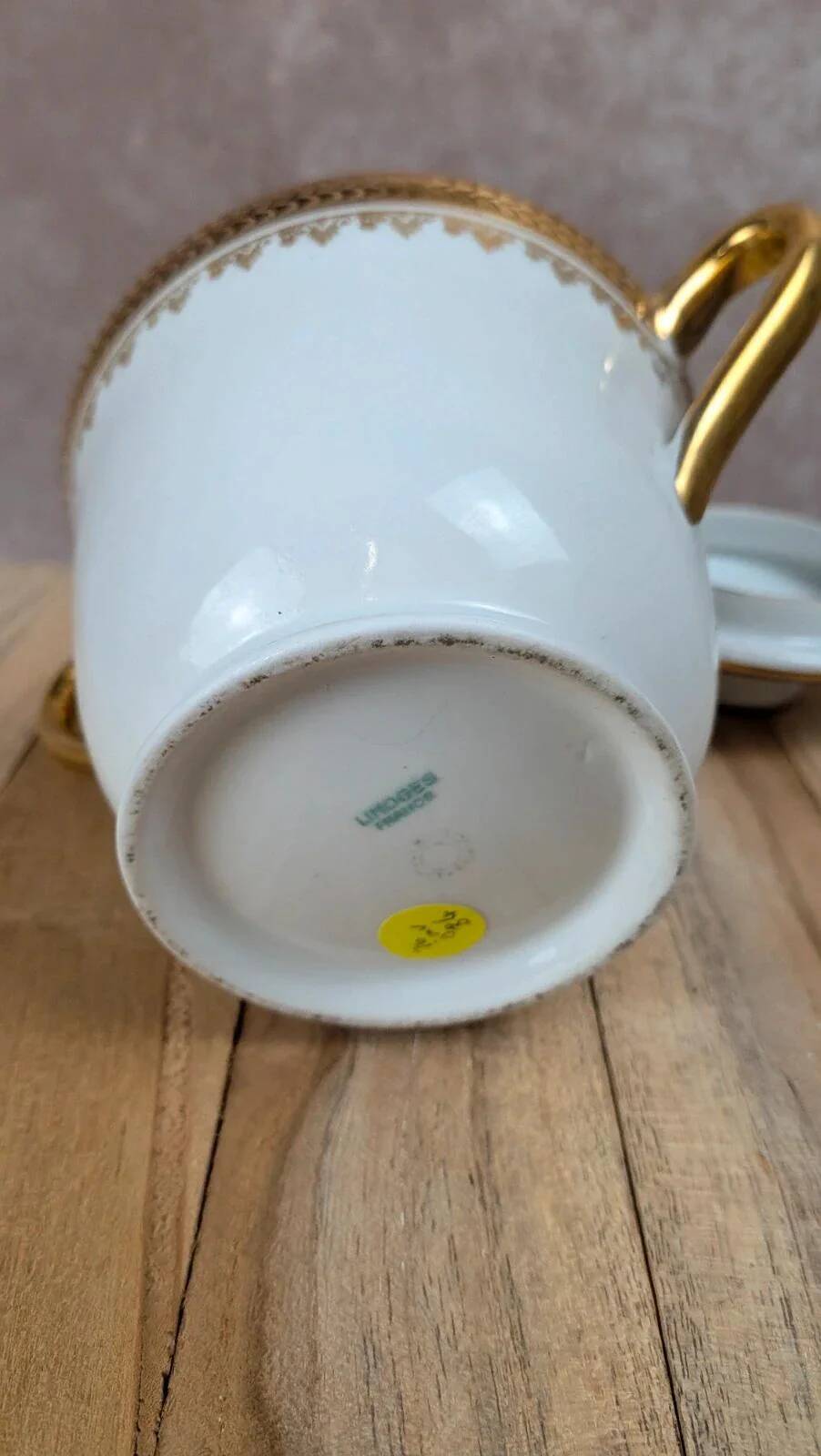 Antique sugar bowl in Limoges porcelain – elegant gold decoration