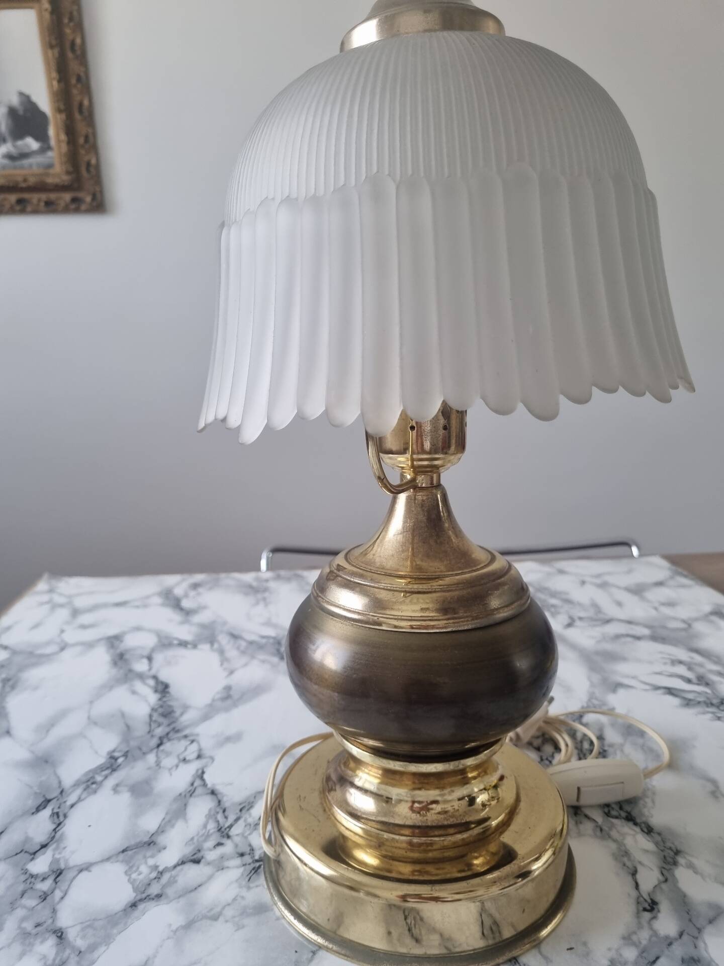 Lampe doré opaline vintage
