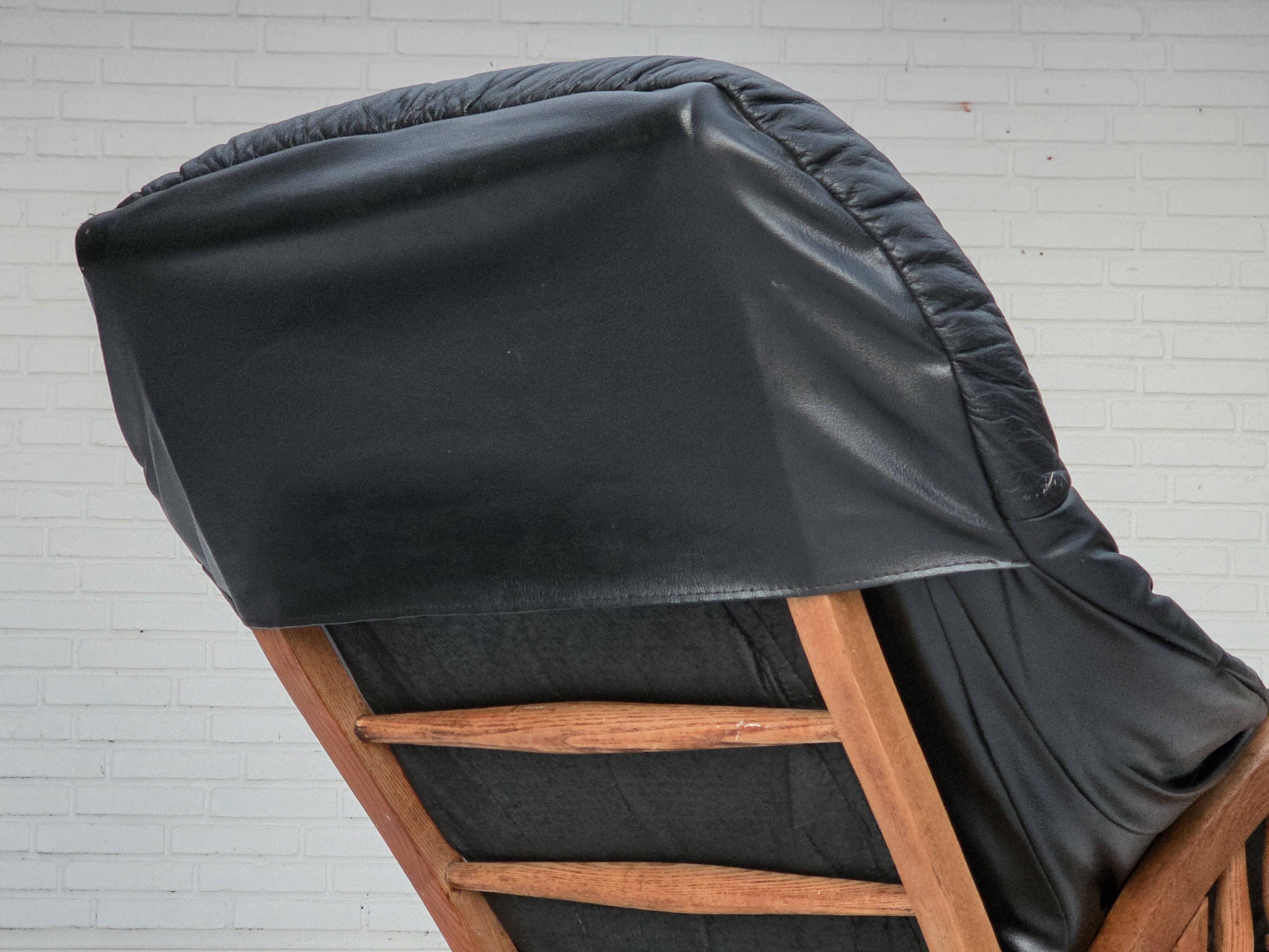 1950s, vintage adjustable armchair, black leather, ash wood.