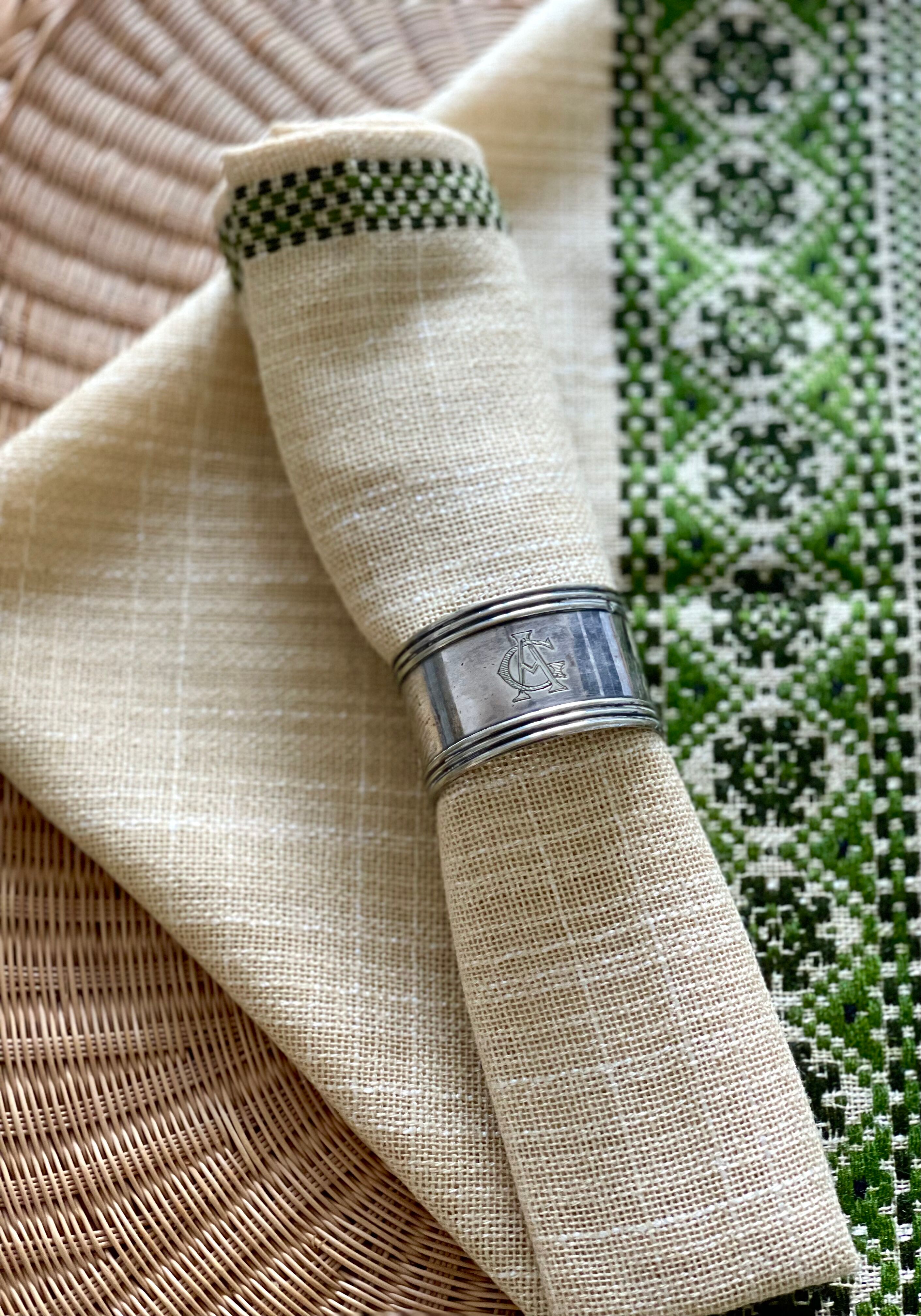 10 serviettes de table vintage 1970