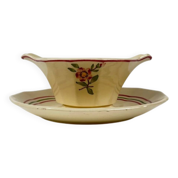 Sauceboat "Armelle", Sarreguemines, late 19th - early 20th century