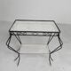 Table d'appoint vintage sculpturale en acier (style Mategot), années 1950