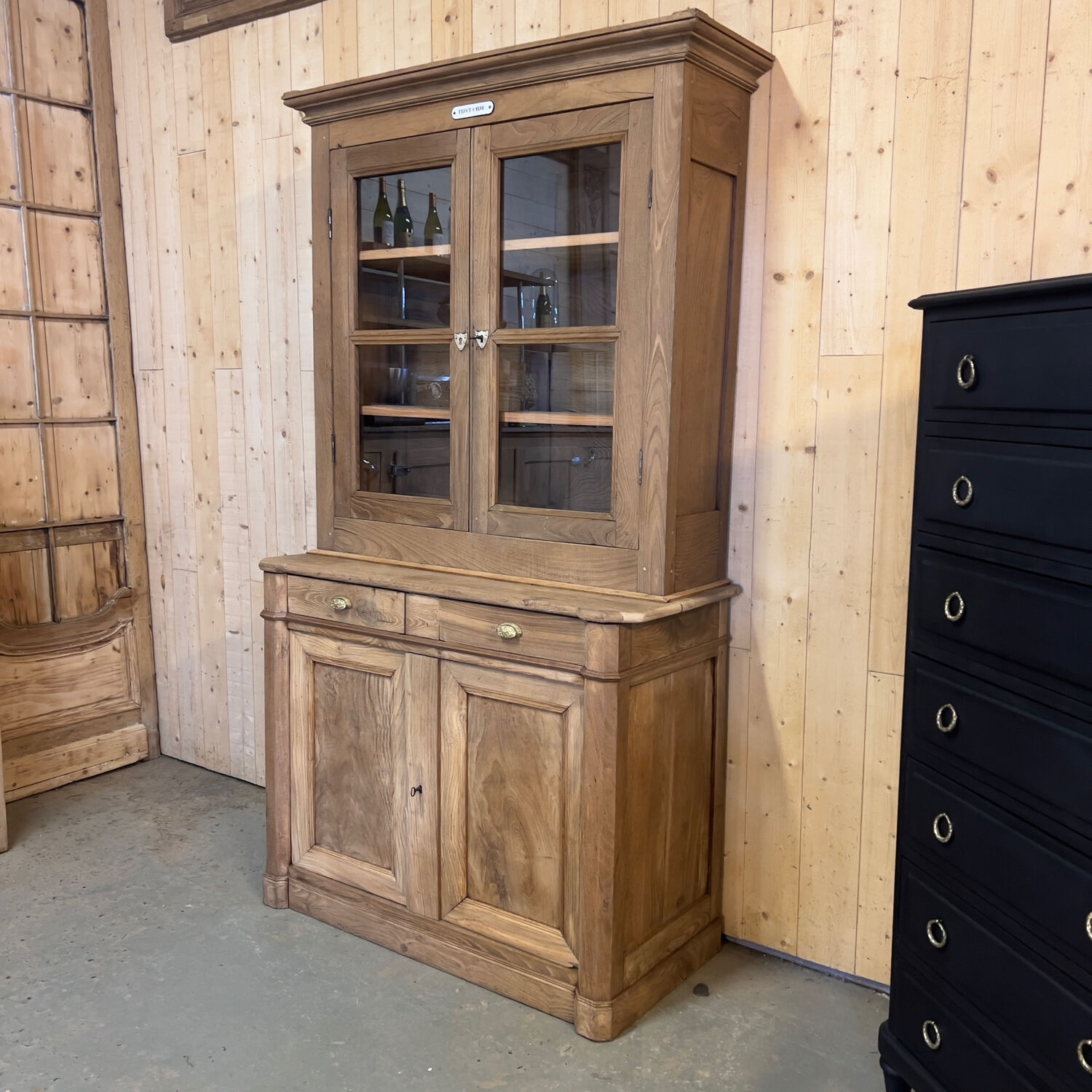 Two-part buffet in raw oak