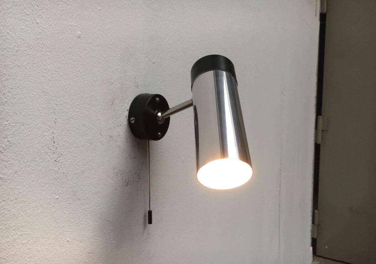 Mid-century minimalist wall lamps by H. Busquet for Hala Zeist, 1960s, set of 2.