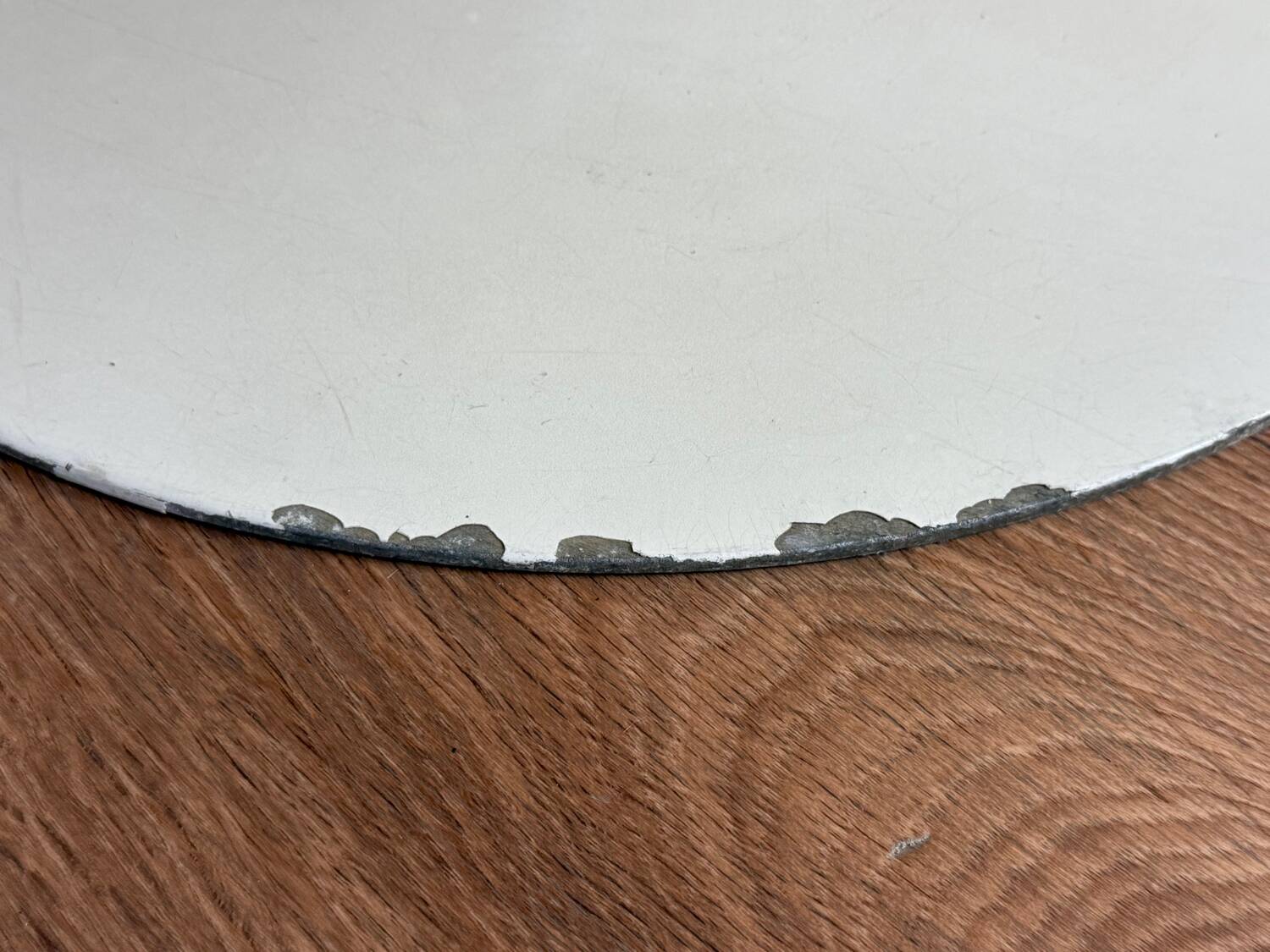 White round tulip-legged table attributed to Arkana