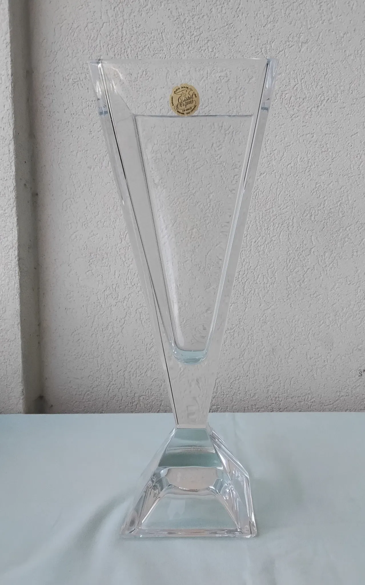 Crystal vase design