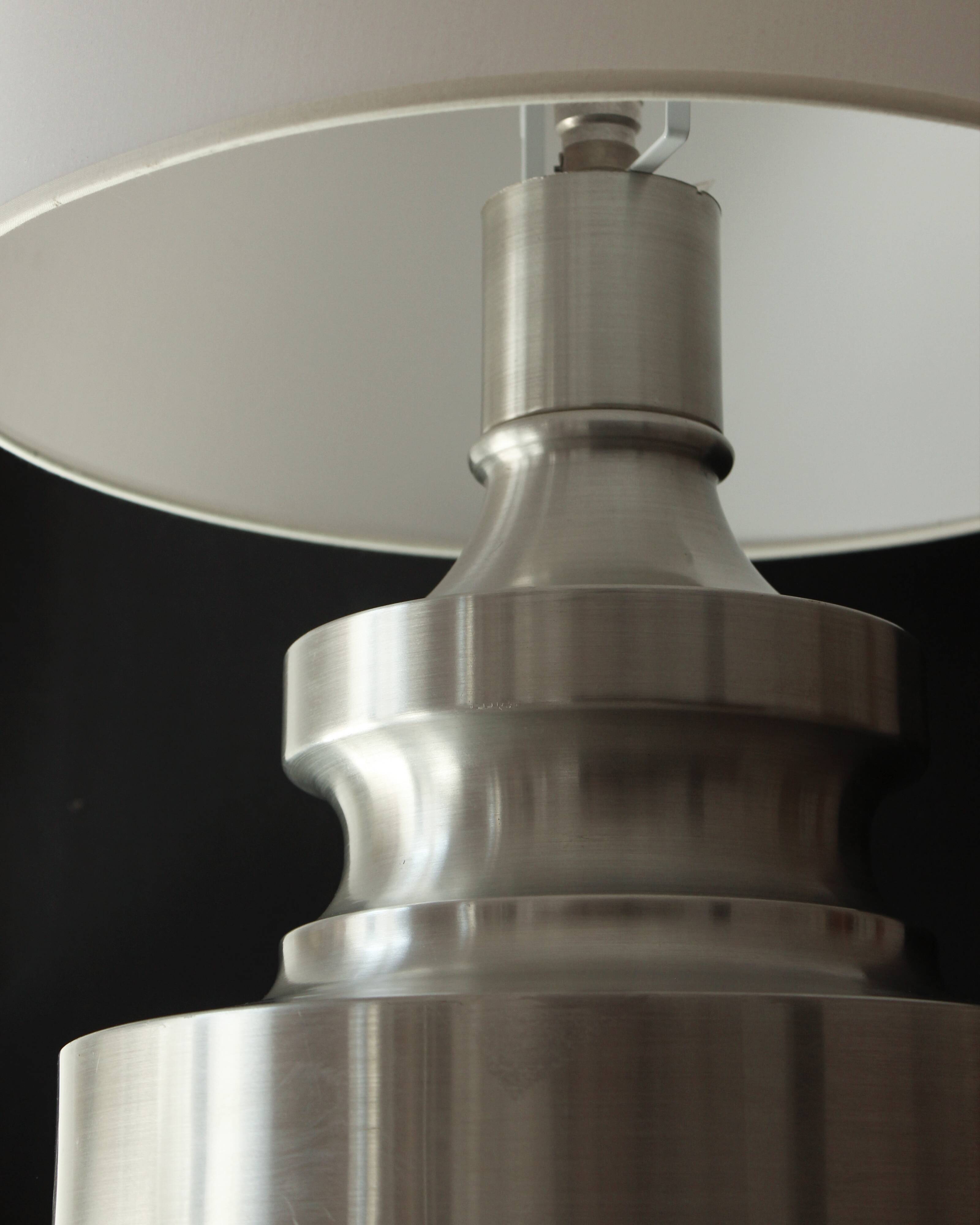 Large brushed aluminium table lamp, 1970s