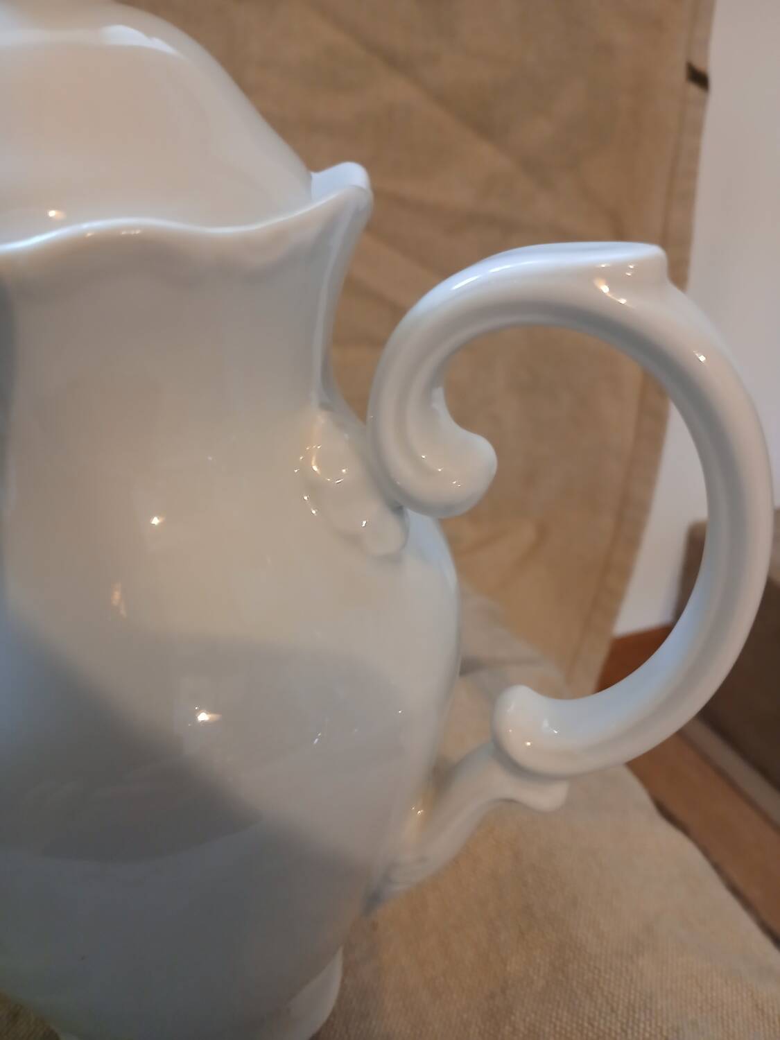 Set of 3 antique teapots/coffee pots