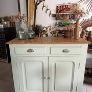 Buffet parisien vert amande vintage 