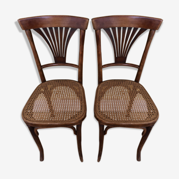 Mundus-Austria old chairs