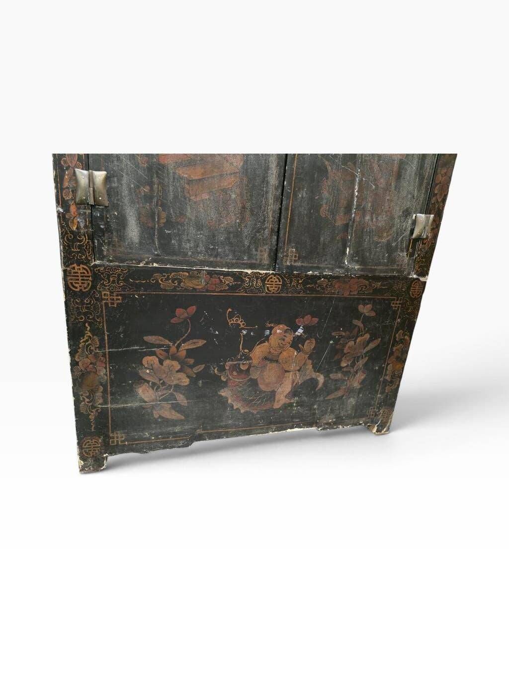 Black and red vintage Chinese furniture / wedding furniture / sideboard