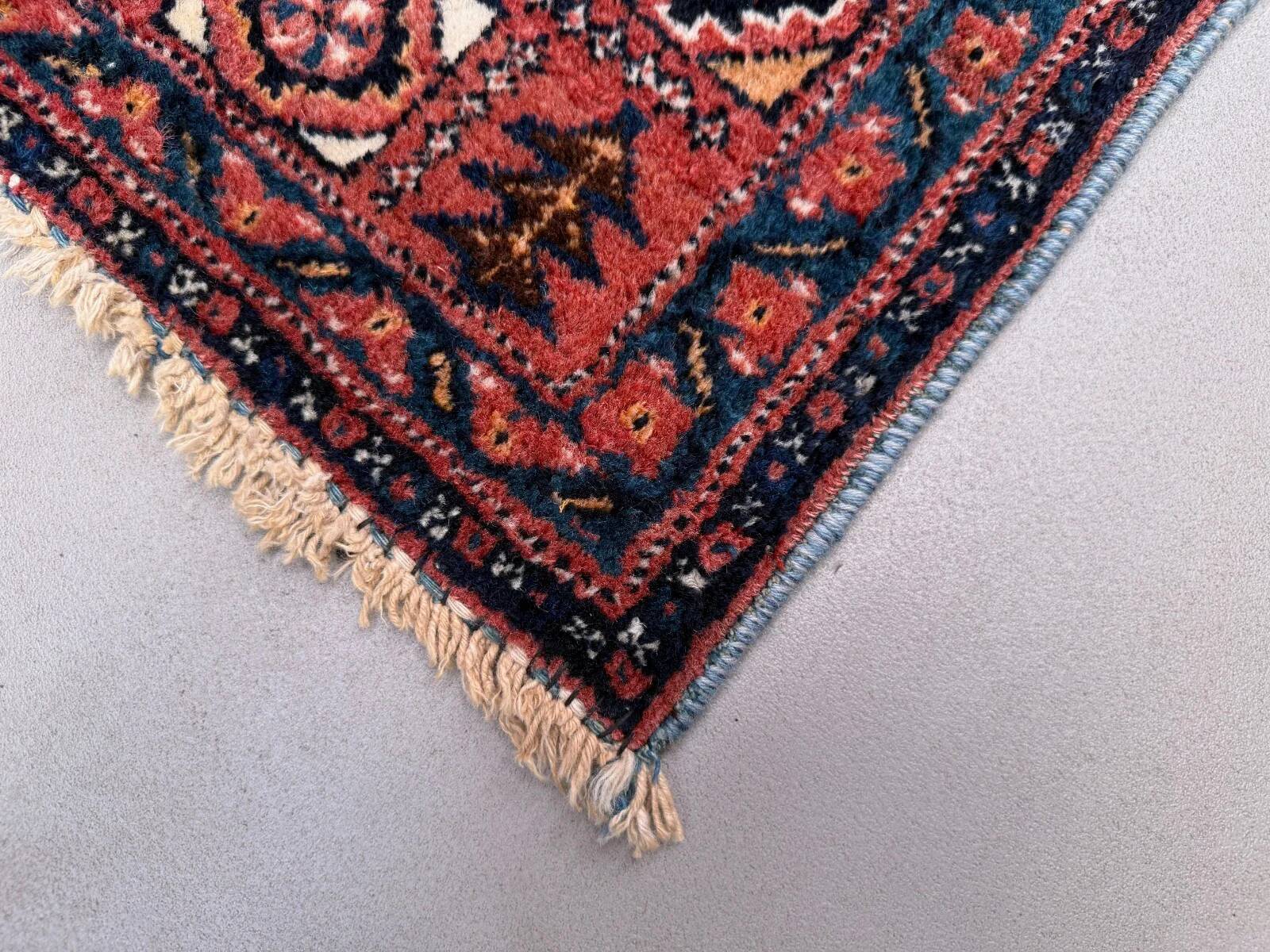 Vintage Kamseh rug 147x203 cm, medium, tribal oriental carpet 2542