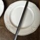 6 porcelain plates Art Nouveau period White and gold border - Diameter 23 cm