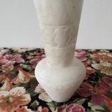 Alabaster vase. White color and marbling