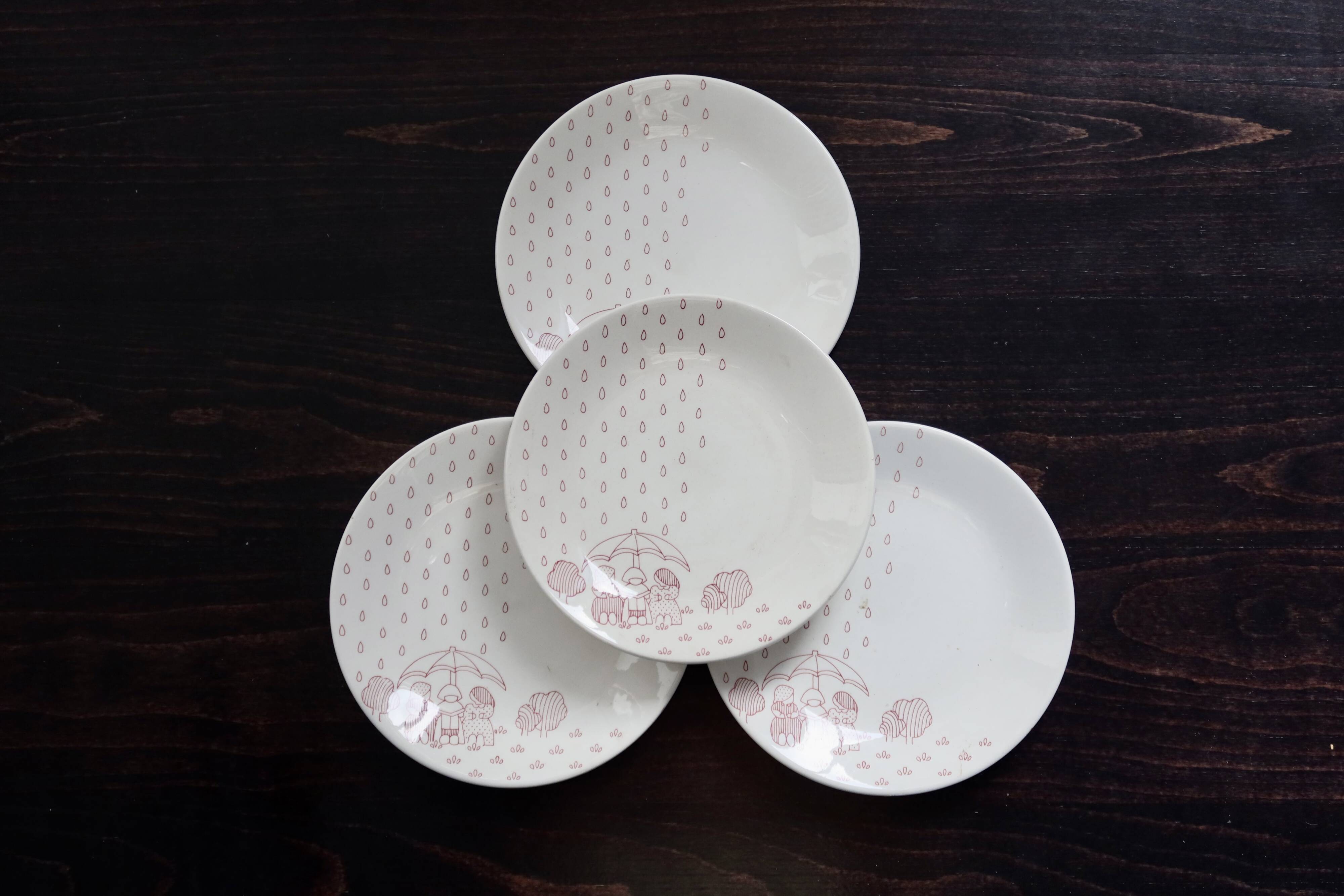 4 vintage dessert plates Sarreguemines - White earthenware with red pattern n