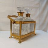 Whiskey cellar called "Tantalus" - Servant of 2 cut crystal carafes