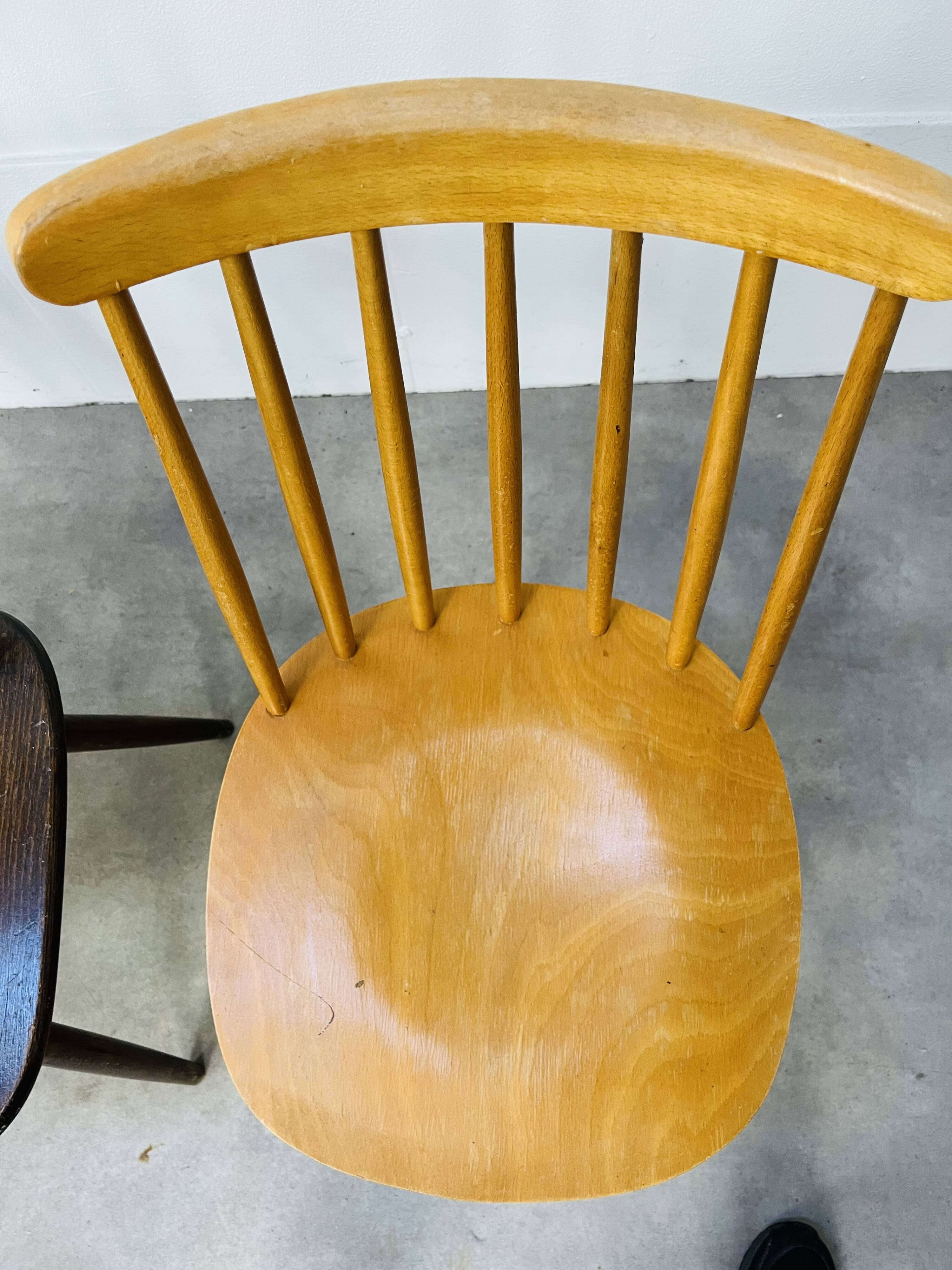 4 Scandinavian chairs with bars from the 60s