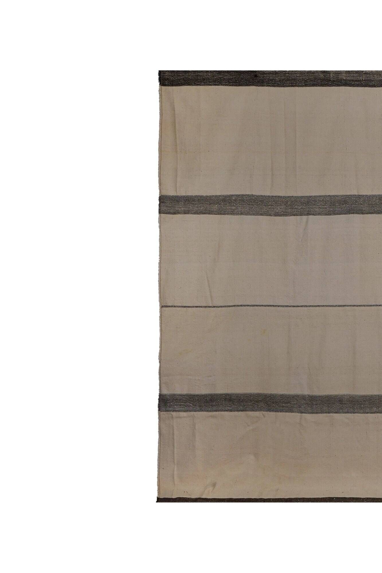 Vintage Turkish kilim, handwoven, 310x322 cm.