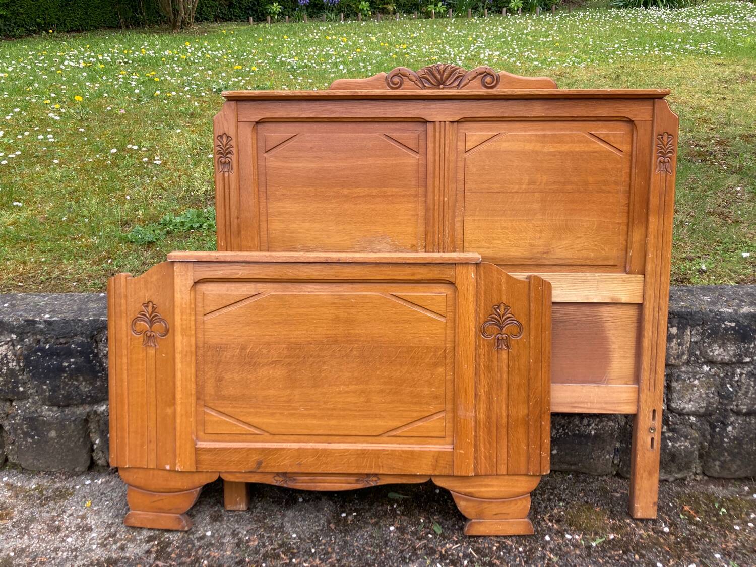 Lot of art deco style headboards and footboards