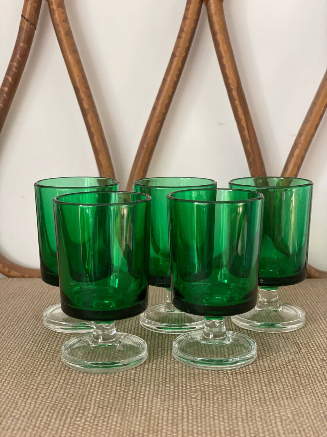 8 verres à pied Luminarc France années 70 verts bicolores