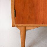 Vintage bookcase with pull-out shelf