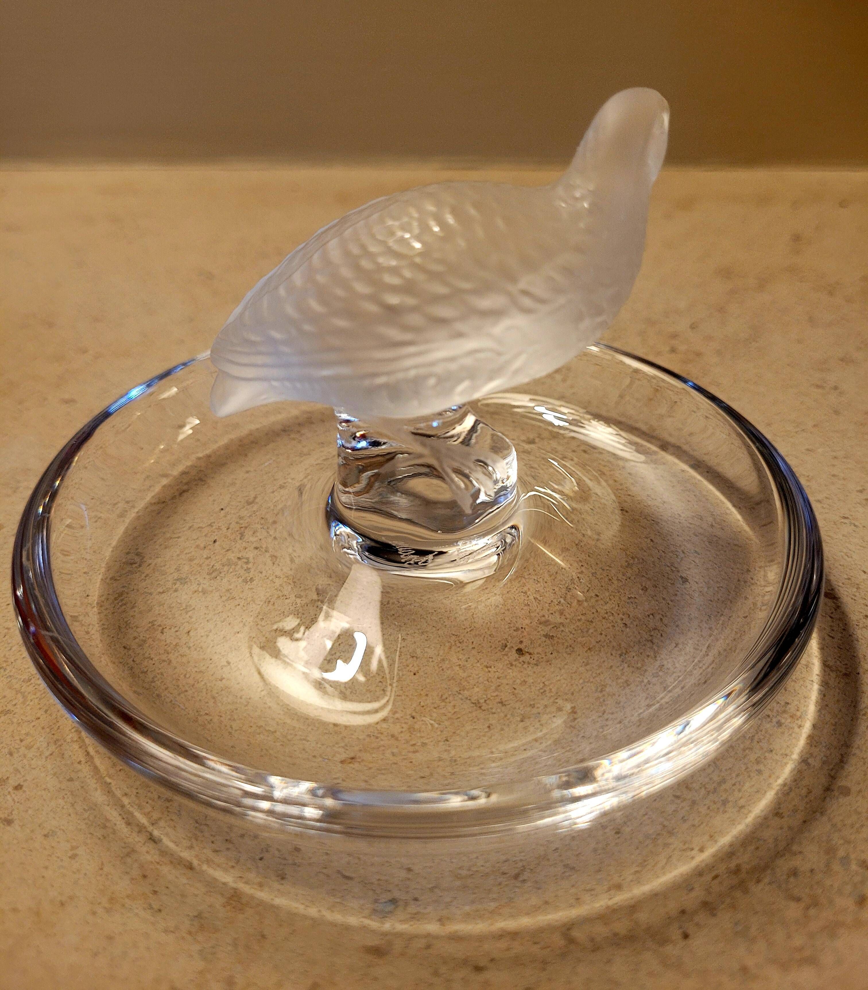 Baguier coupelle en cristal Lalique