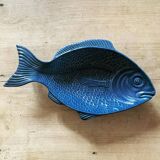 Fish dishes and plates