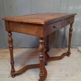 Rectangular table with side pulls