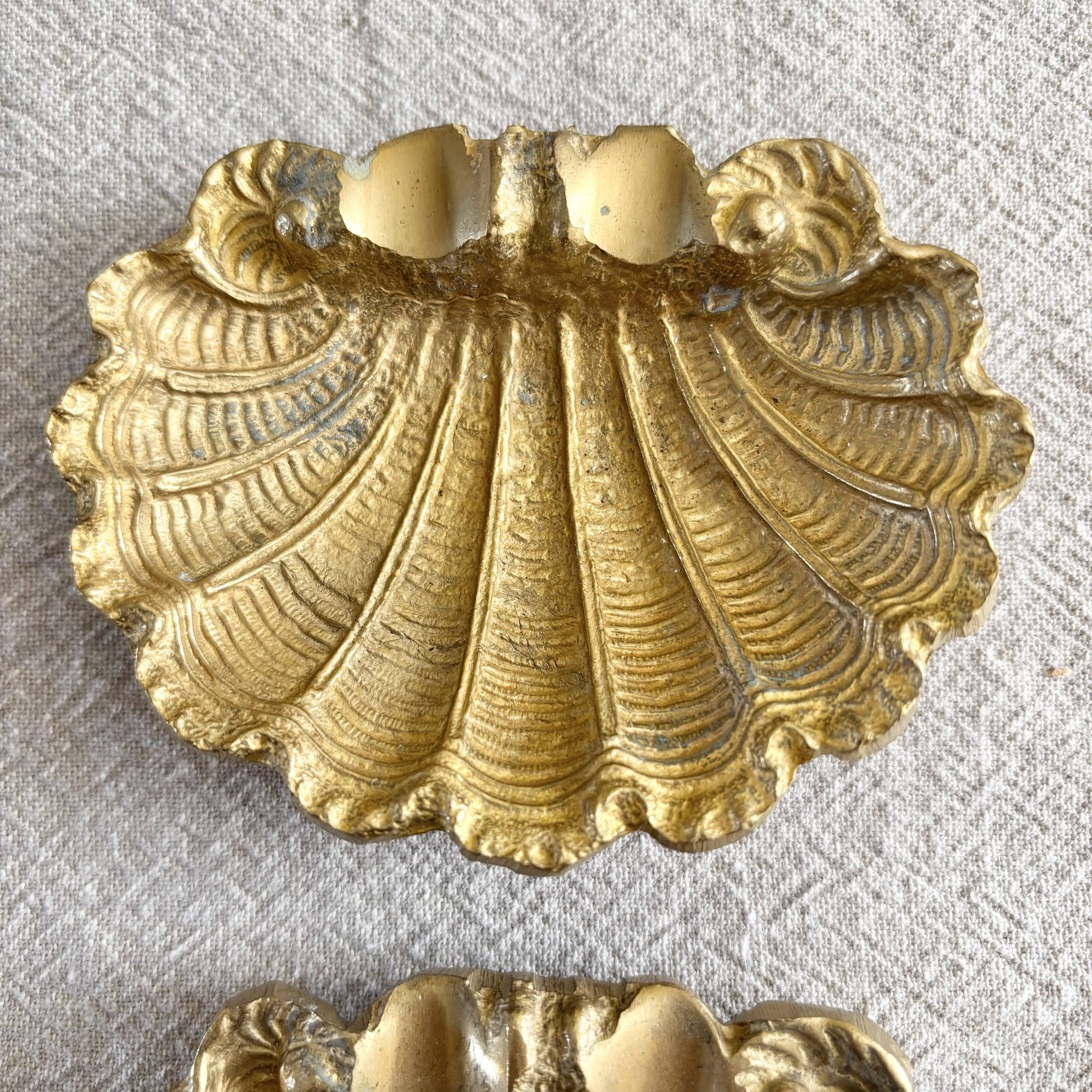 Gilded brass ashtray bowl