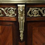 Small living room piece in precious wood marquetry, Louis XVI style – mid-19th century.