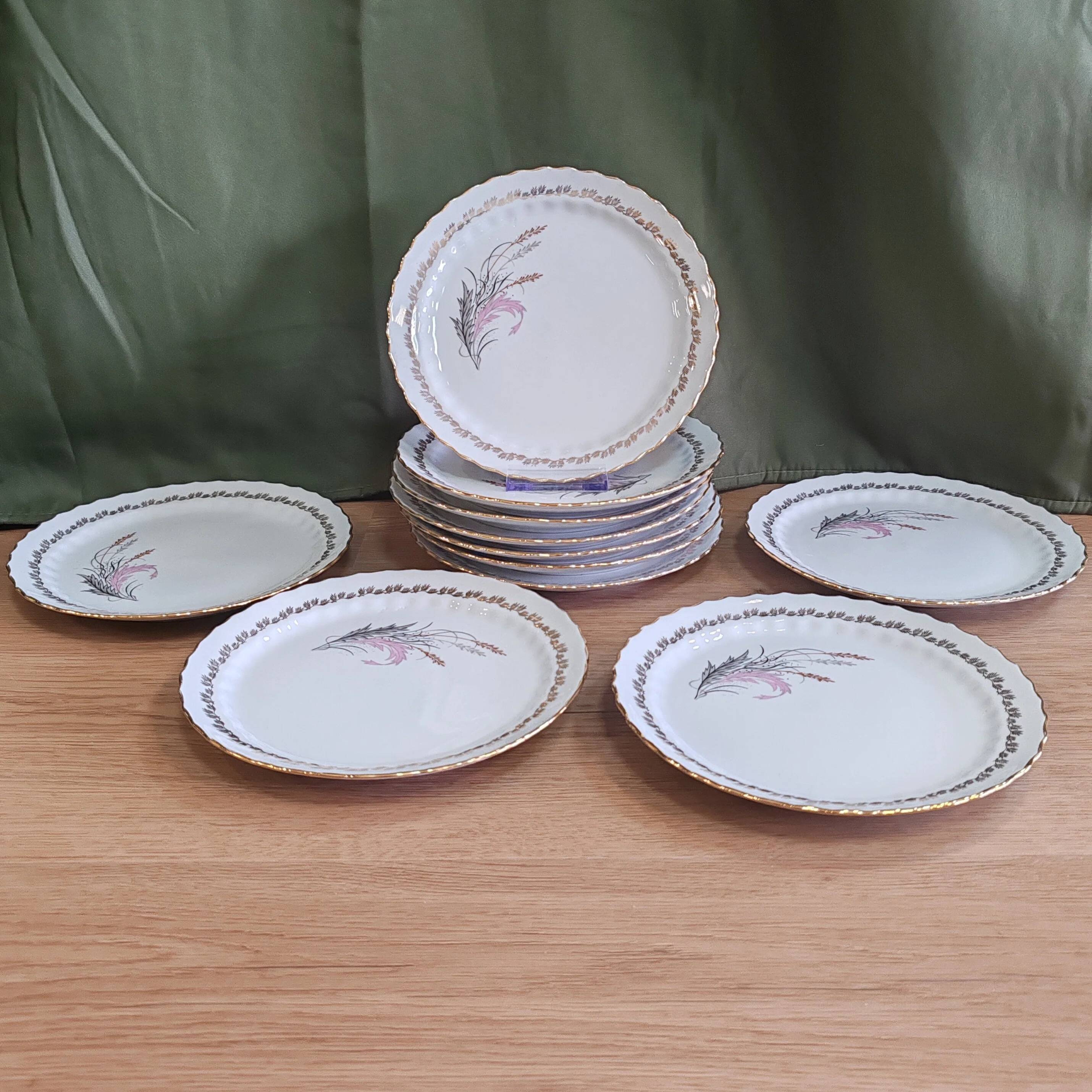 Saint Amand plate