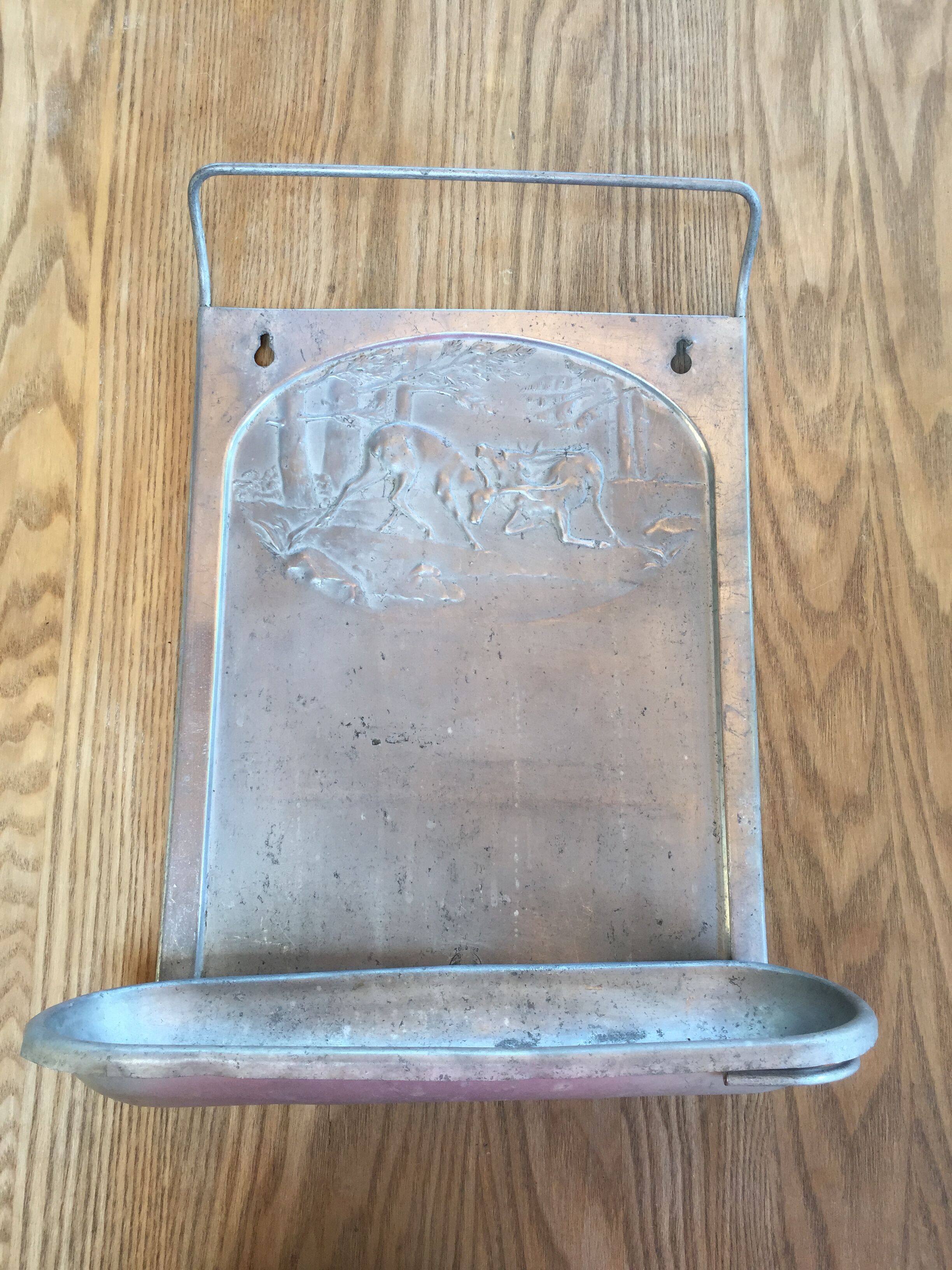 Aluminum couttoir or kitchen utensil holder
