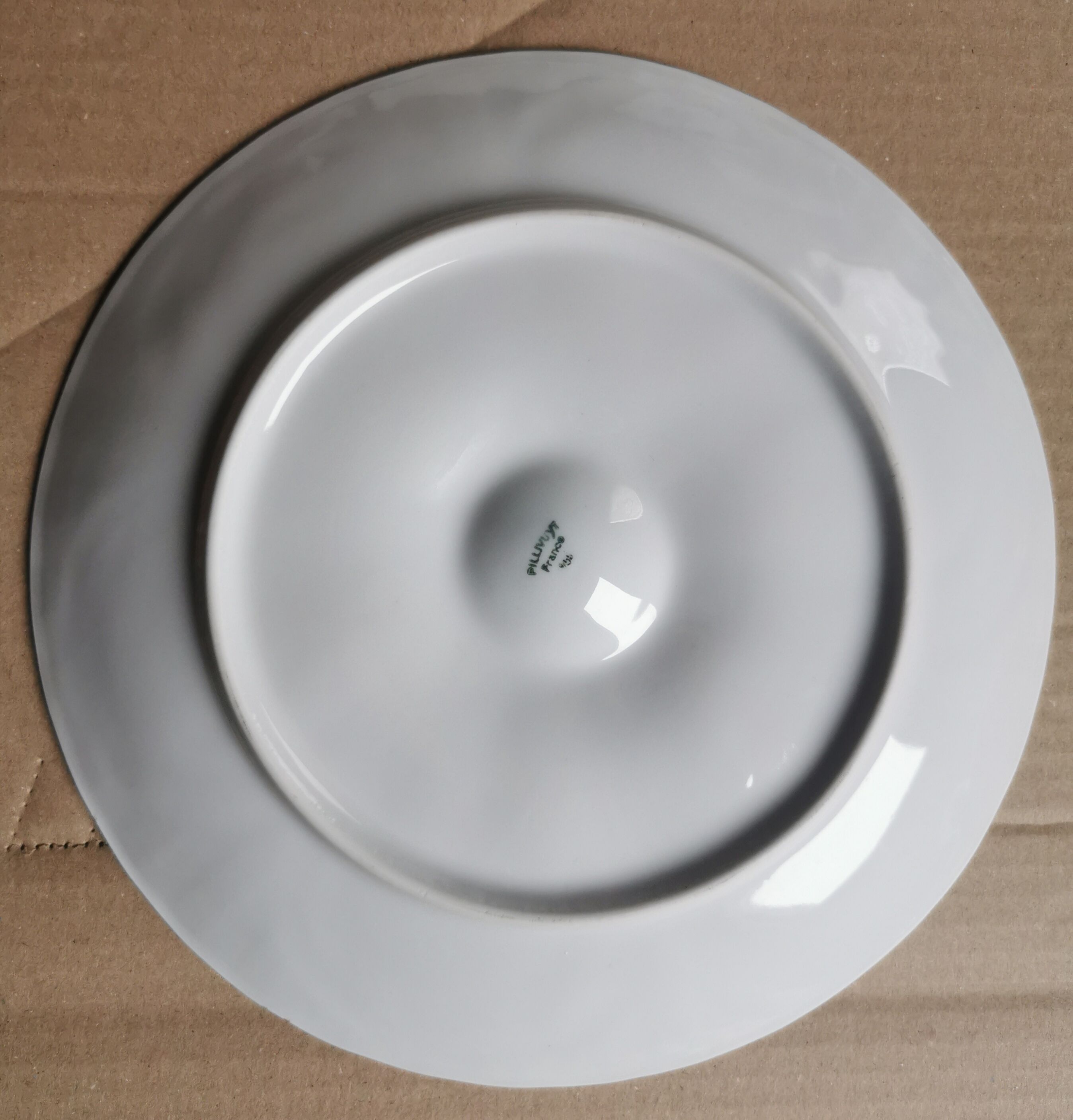 Ensemble de 6 assiettes Pillivuyt porcelaine blanche