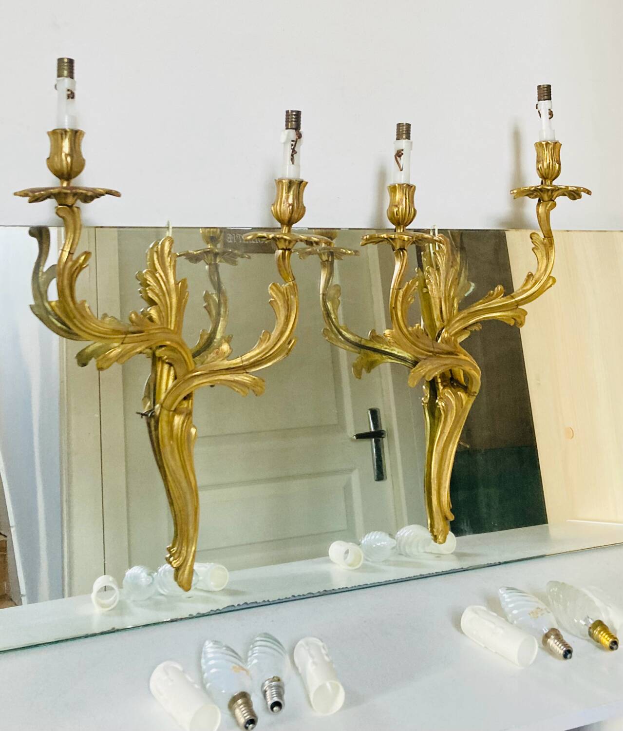 St Louis XV wall lights in solid gilded bronze with curved branches