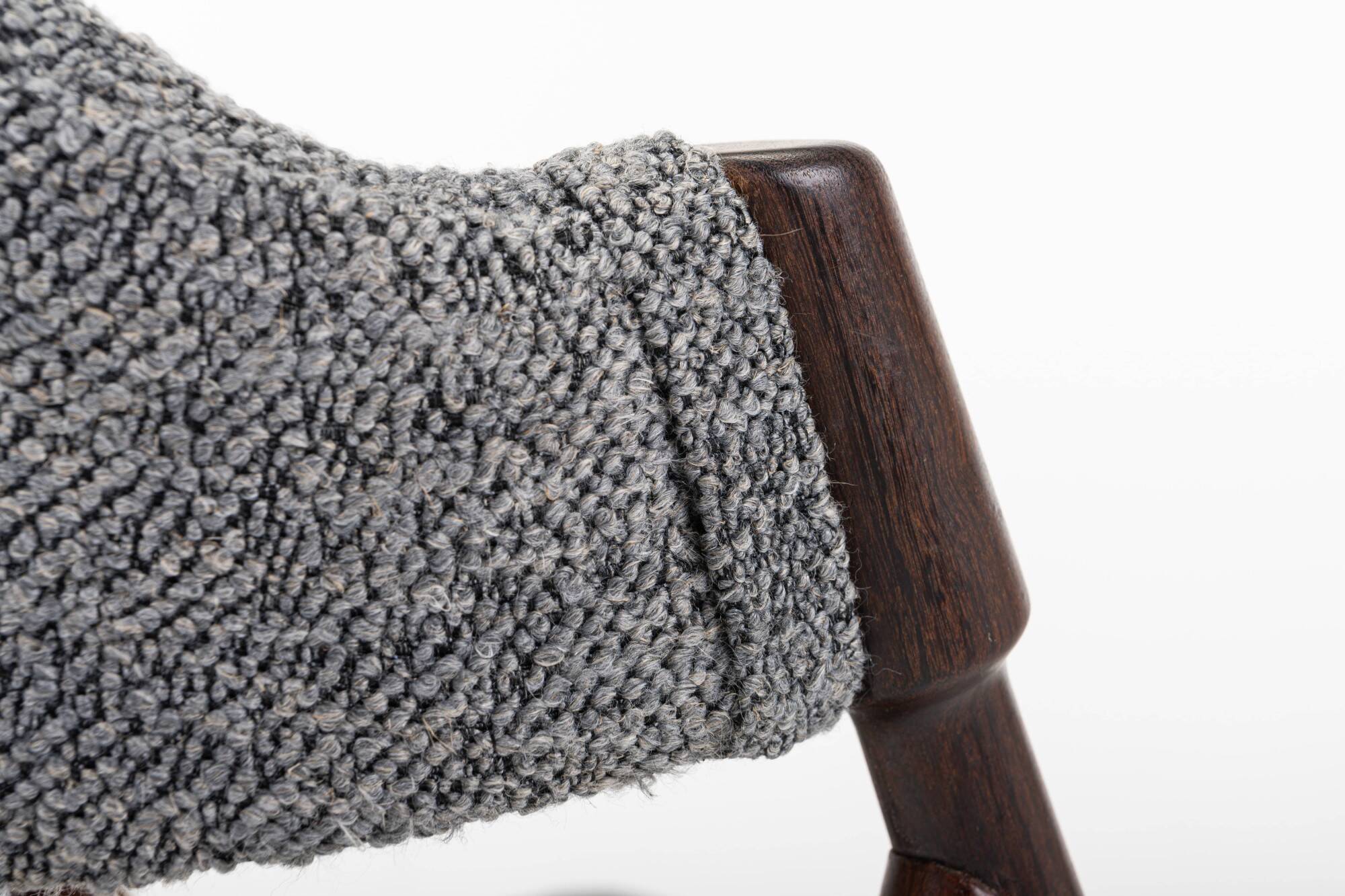 Set of 6 vintage dining chairs in grey bouclé