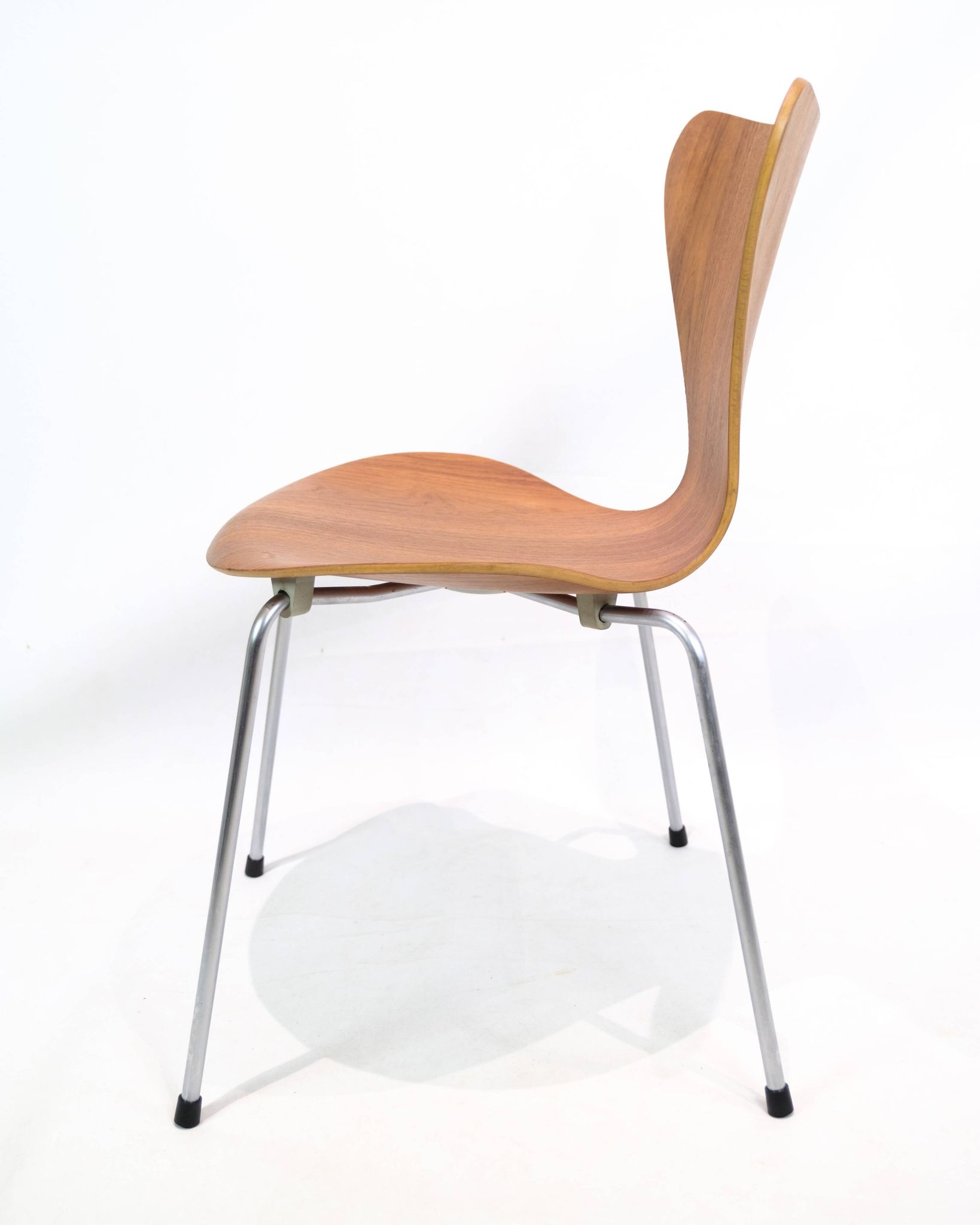 Set Of Four series Seven Chairs