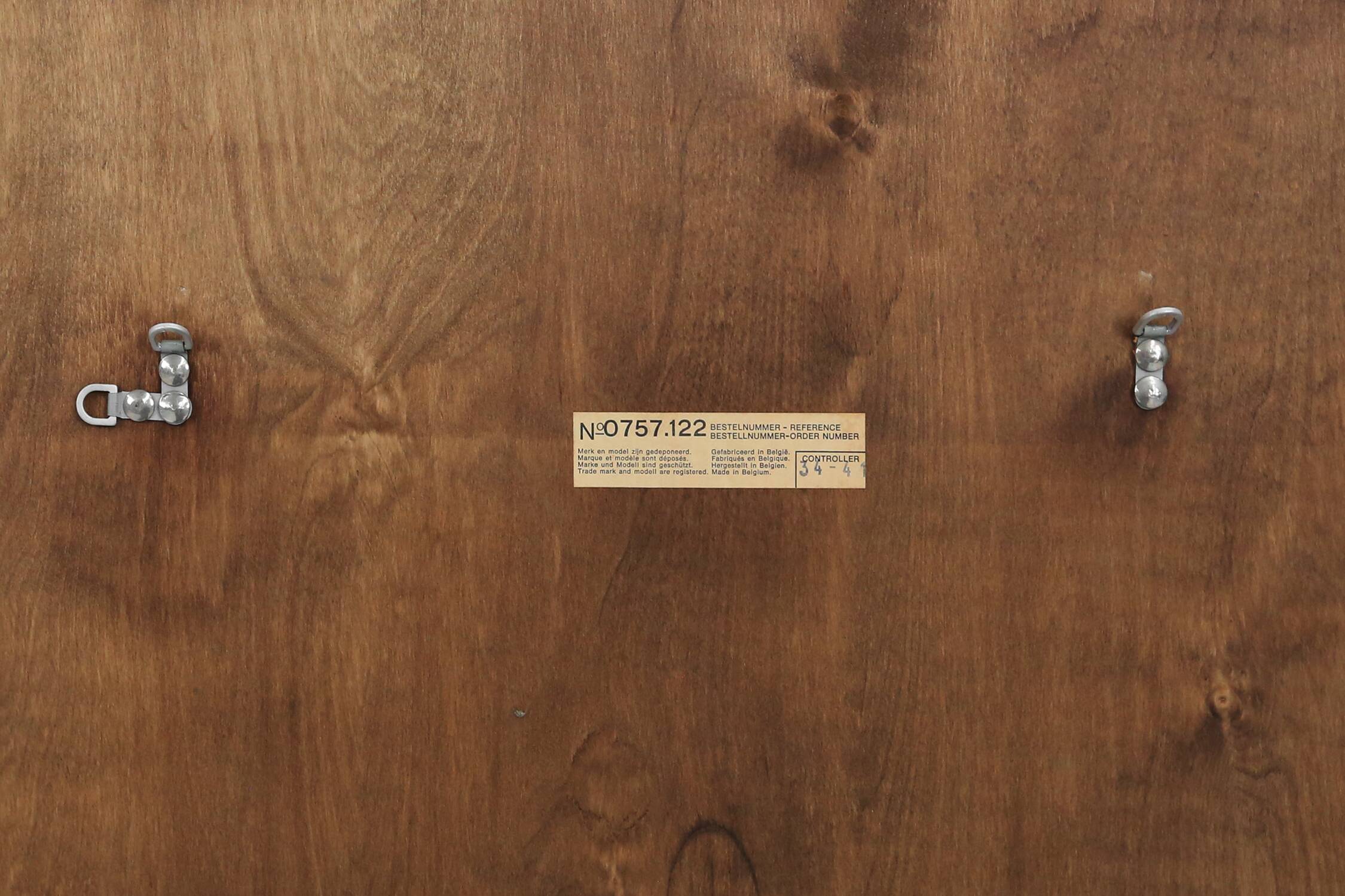 Timeless gilded mirror by Deknudt, Belgium in wood, Belgium ca. 1960