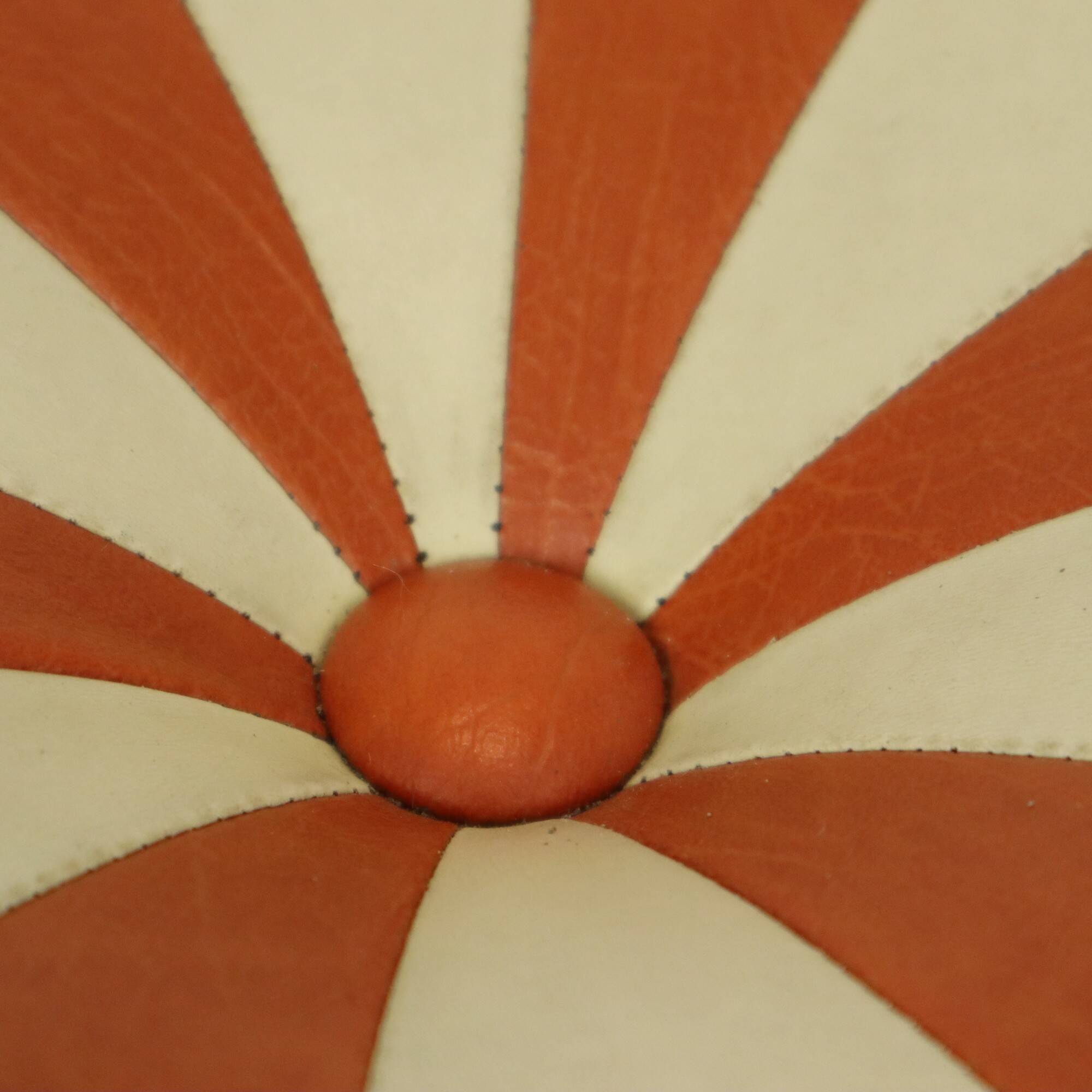 Round Vintage Pouf Orange Cream Two-Tone Skai Sixties
